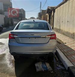 Chrysler 200